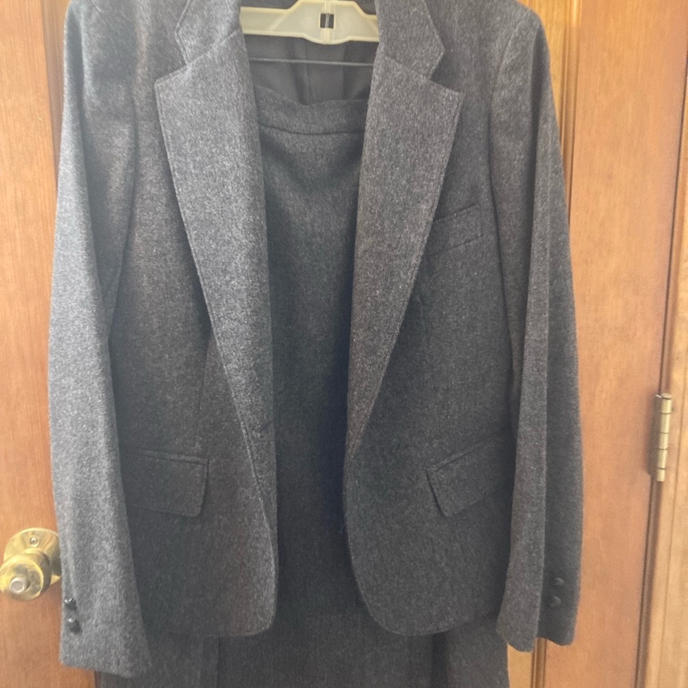 Wool skirt set peerless of Boston lg